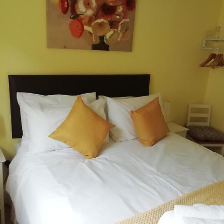 Wilma'S Guest House Dundonnell Buitenkant foto